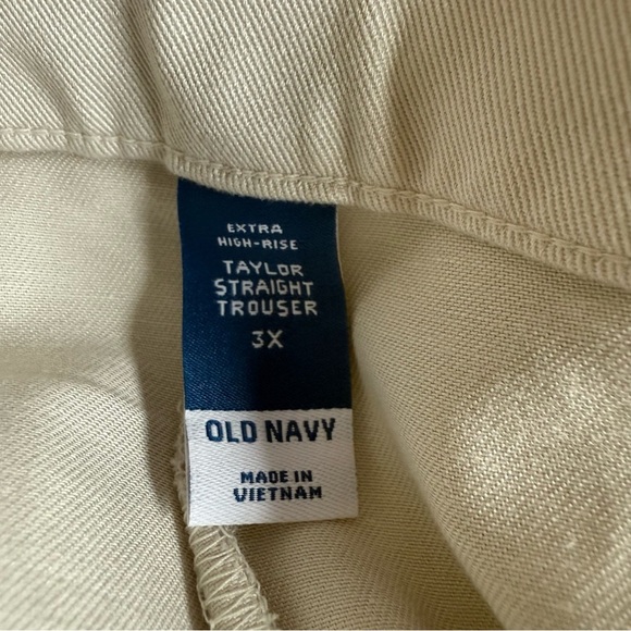 Old Navy Extra High-Waisted Taylor Cargo Pants Light Gray Tan Staight 3X NWT - Picture 8 of 12